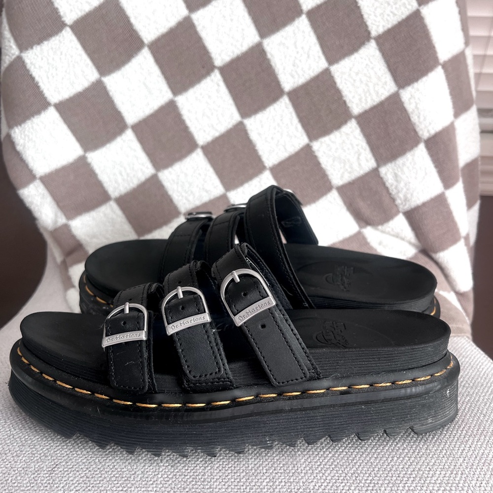 Dr Marten platform slide sandal